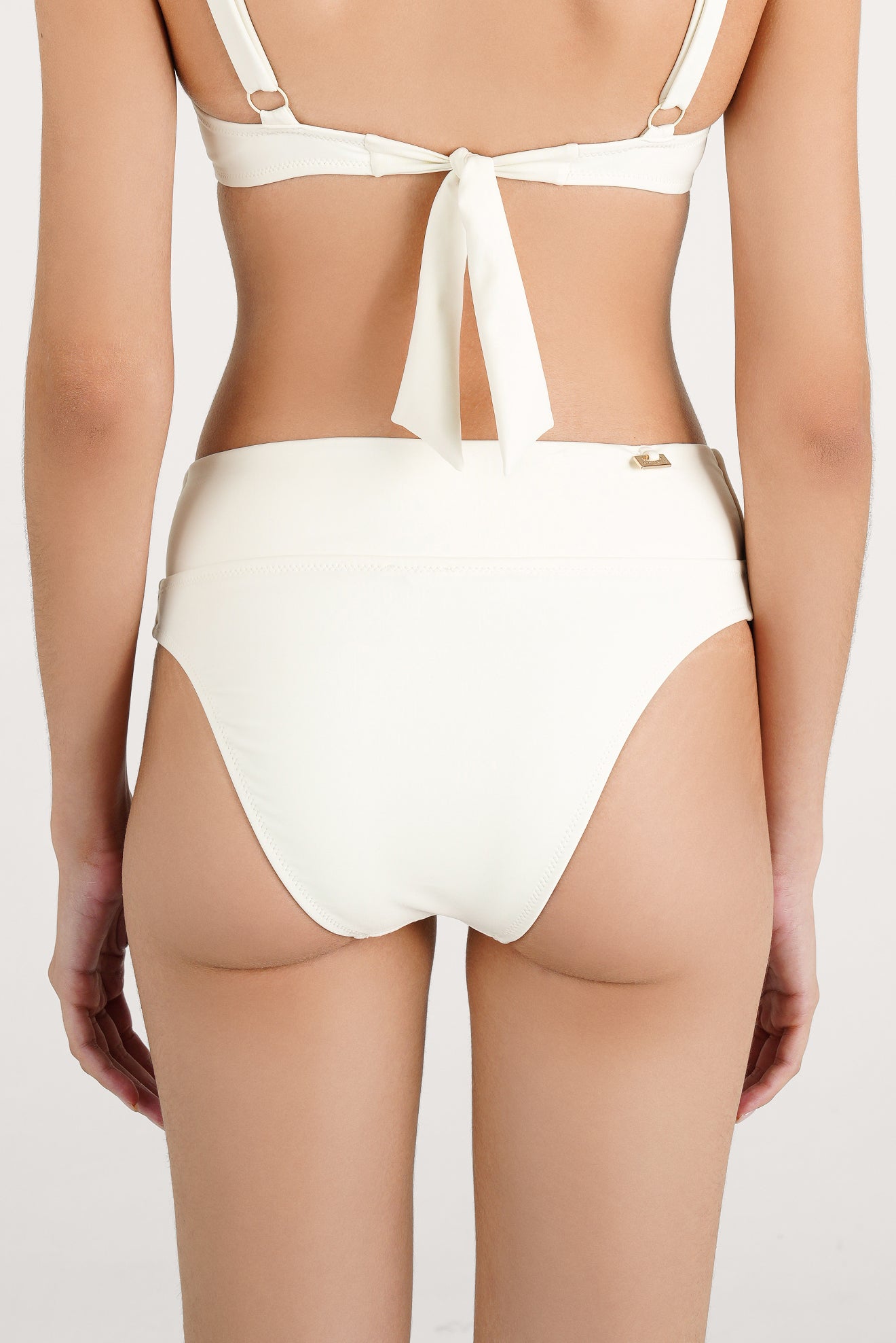 Calzón Alto Faja Crema