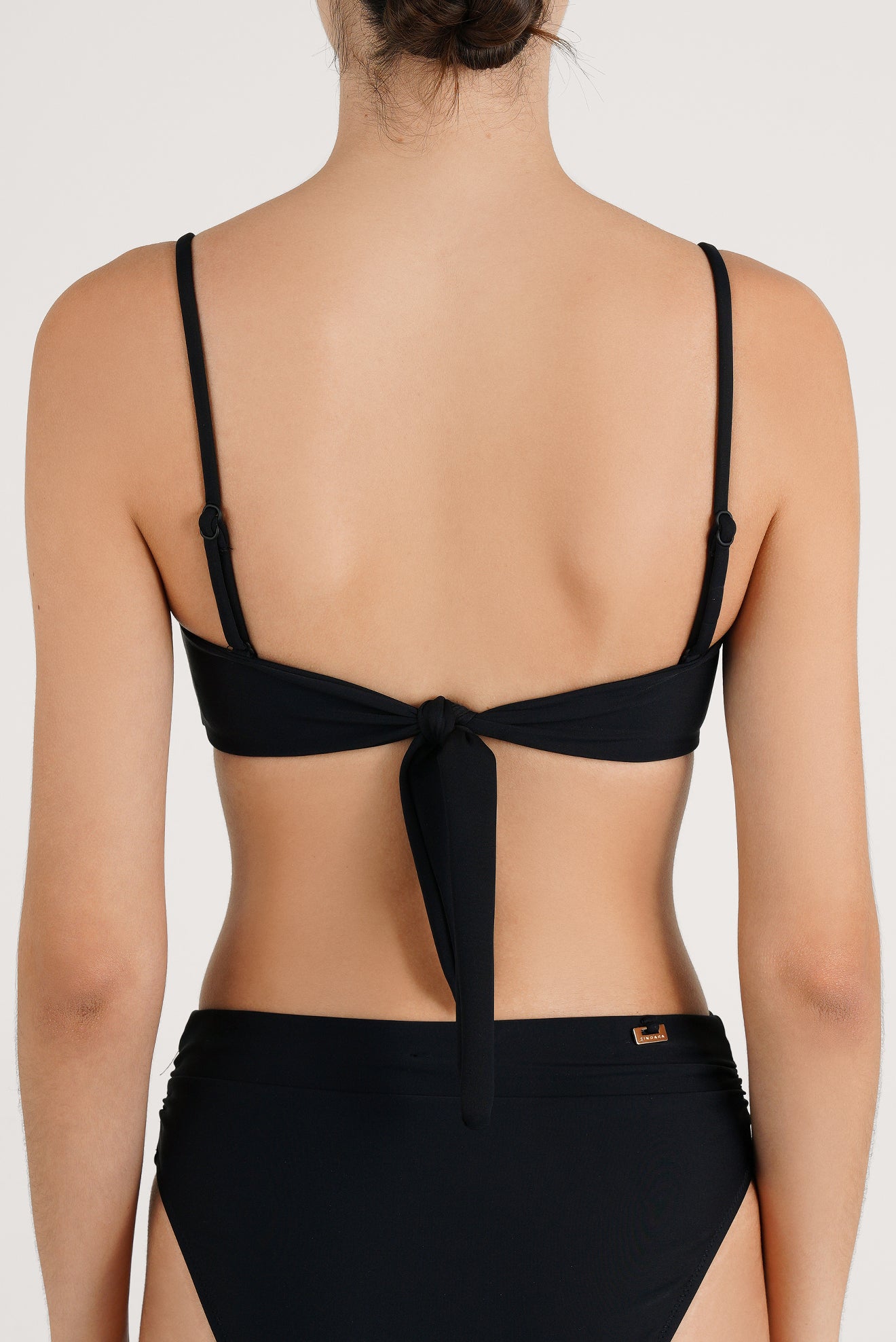 Top Bandeau U Volado Negro