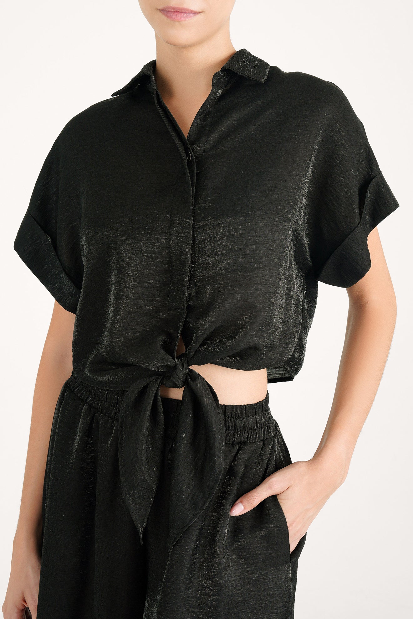 Camisa Crop Ilhabela Shine Negro