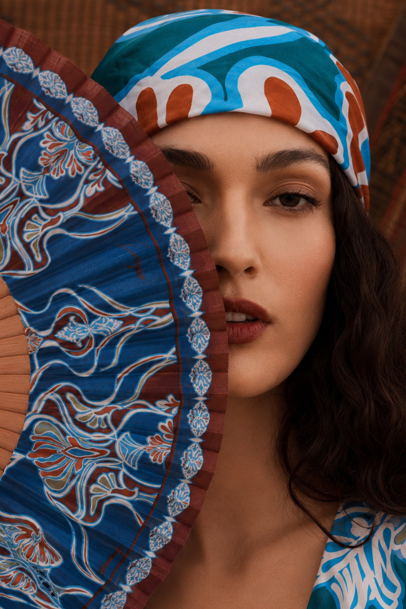 Hand Fan Amira
