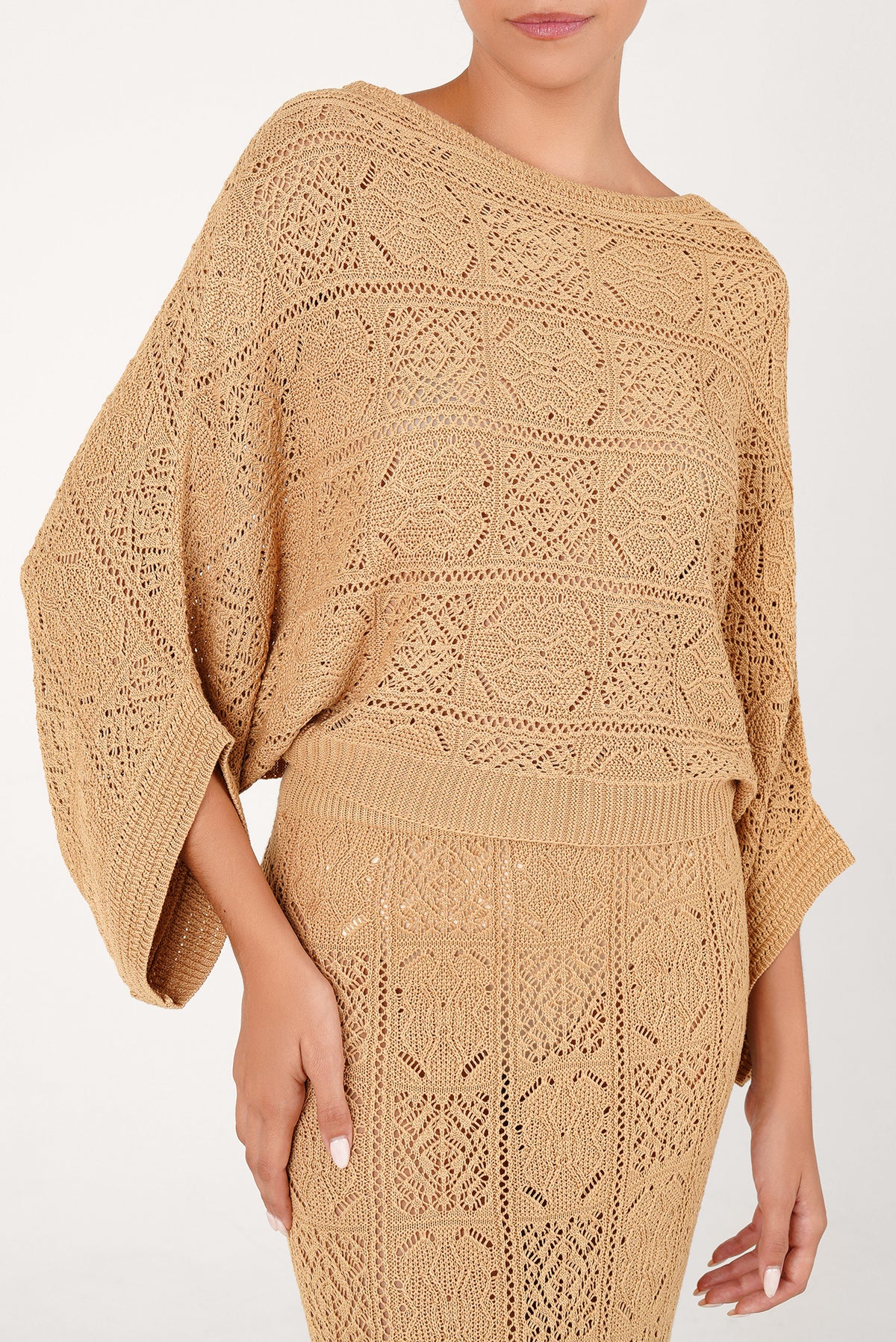 Beige open-knit poncho