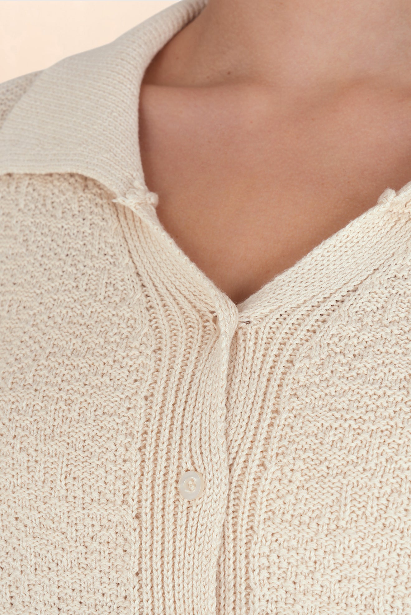 Genie Buttoned Beige