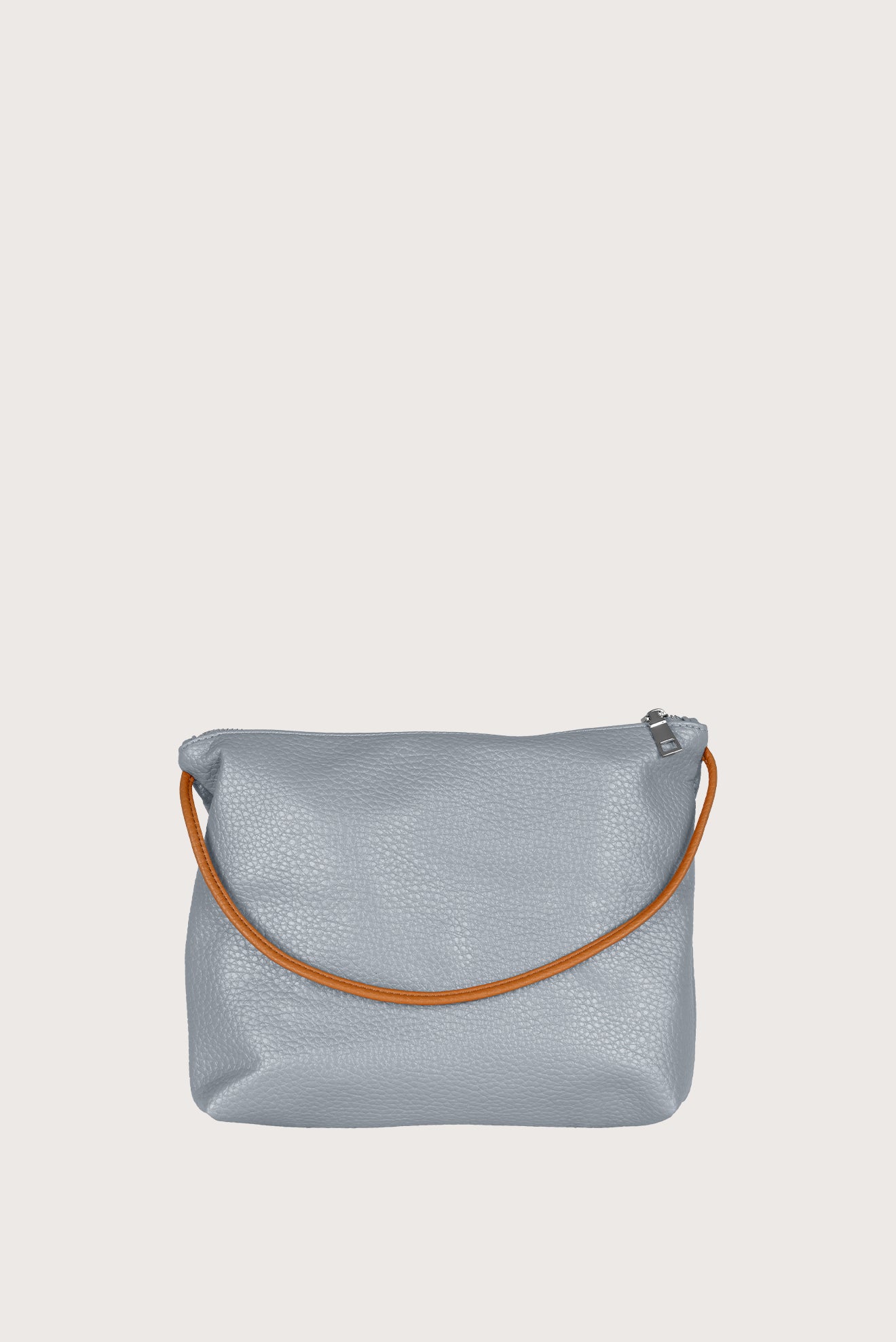 Mini bolsa celeste incluida