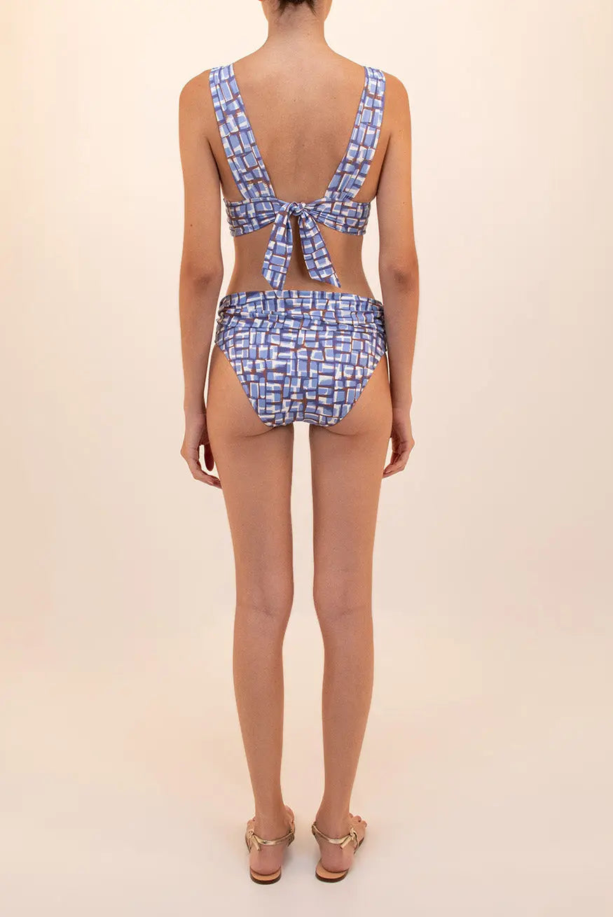 Akoya Marilyn Top | Sophisticated Beachwear with Ultimate