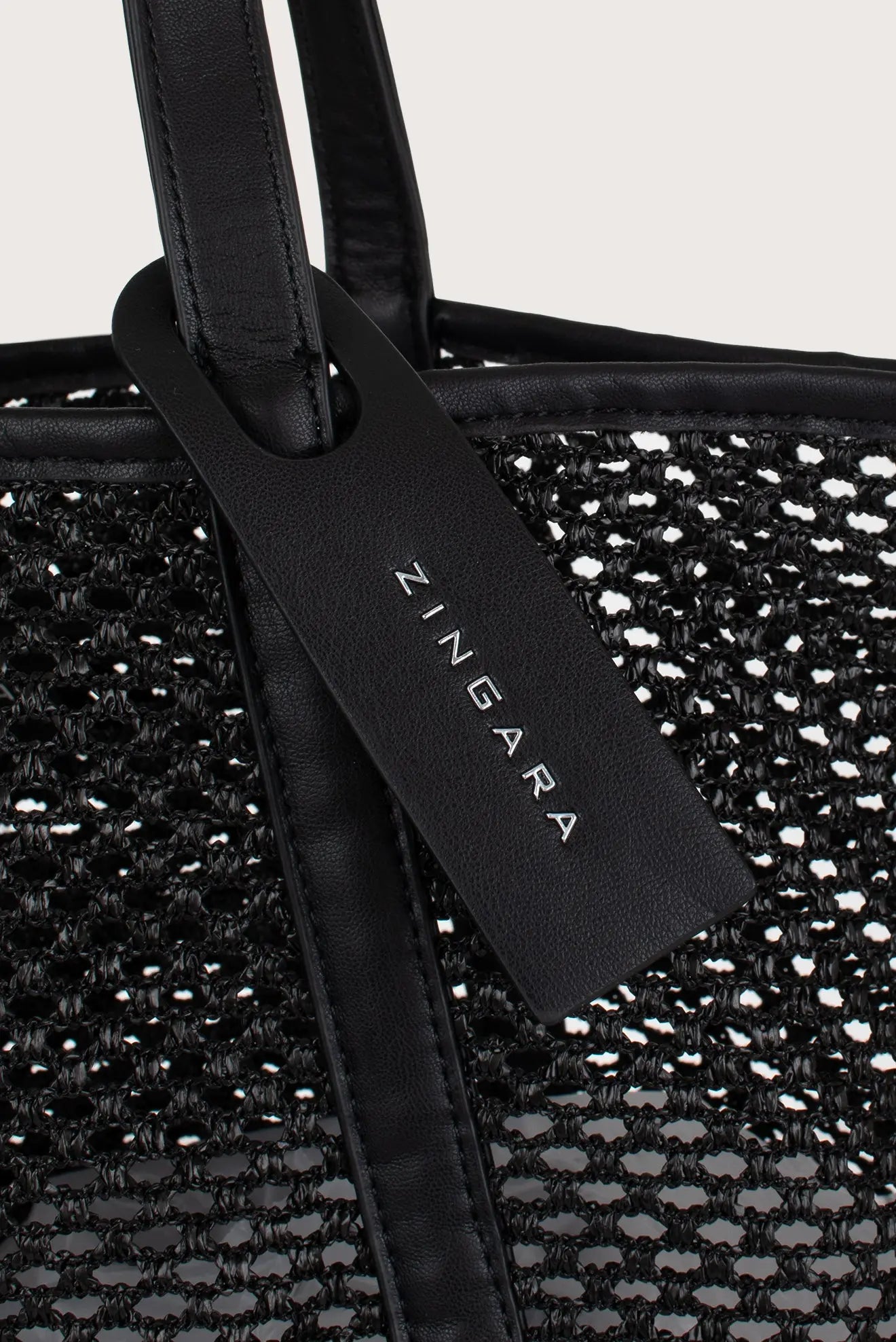 BOLSA MESH TOTE NEGRO Zingara