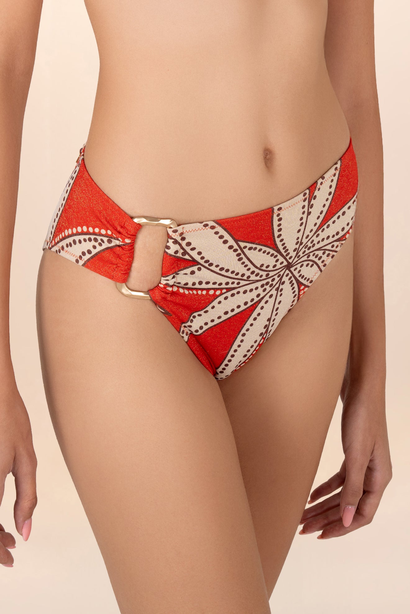 Nimes Retro Cut Buckle Bottom