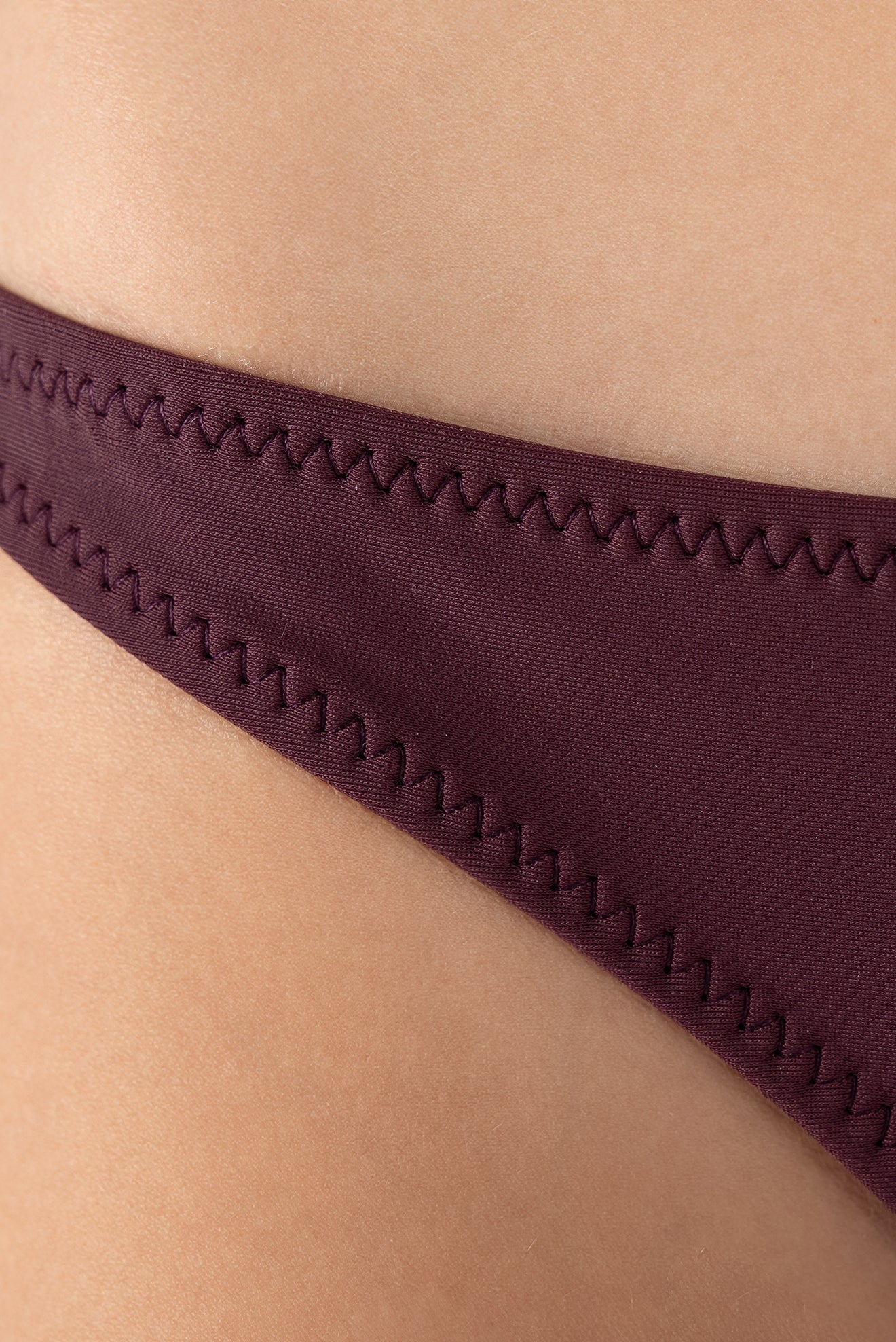 Violet Seamless Bottom