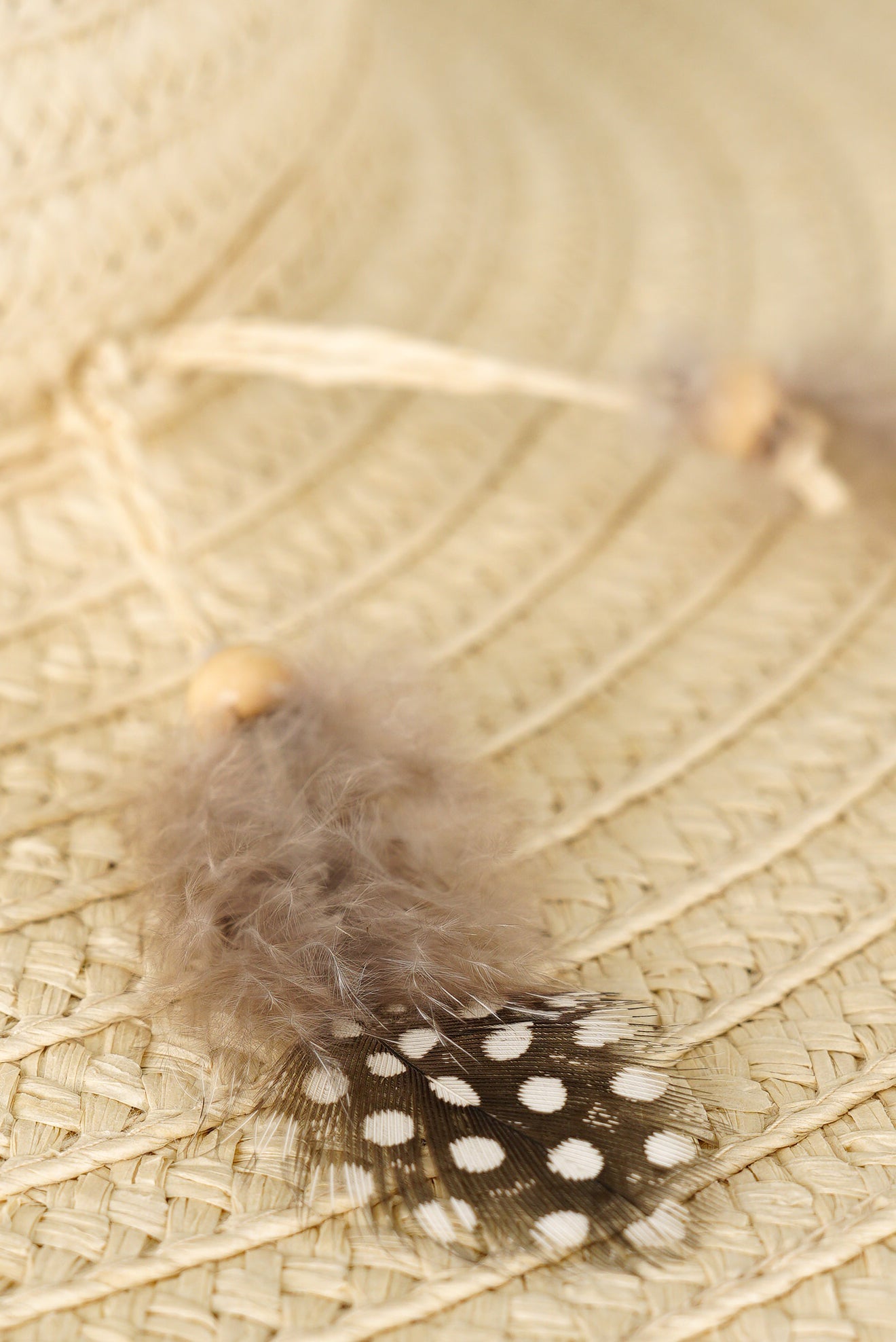 SOMBRERO PLUMA NATURAL — foto 3