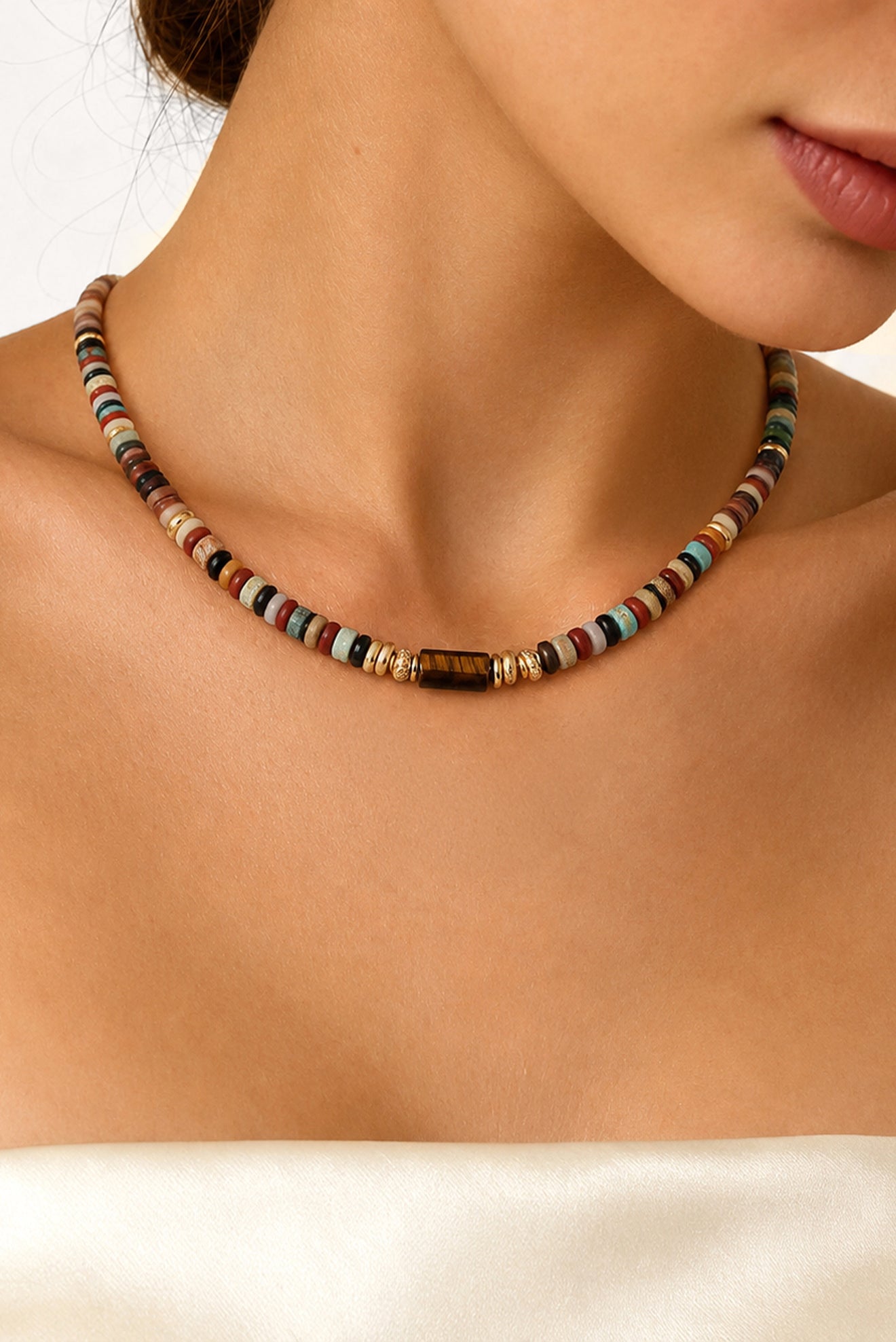 Collar de Piedras Multicolor