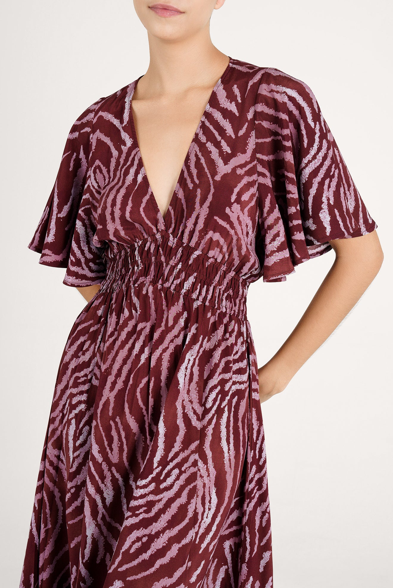 Zafira Long V-Dress