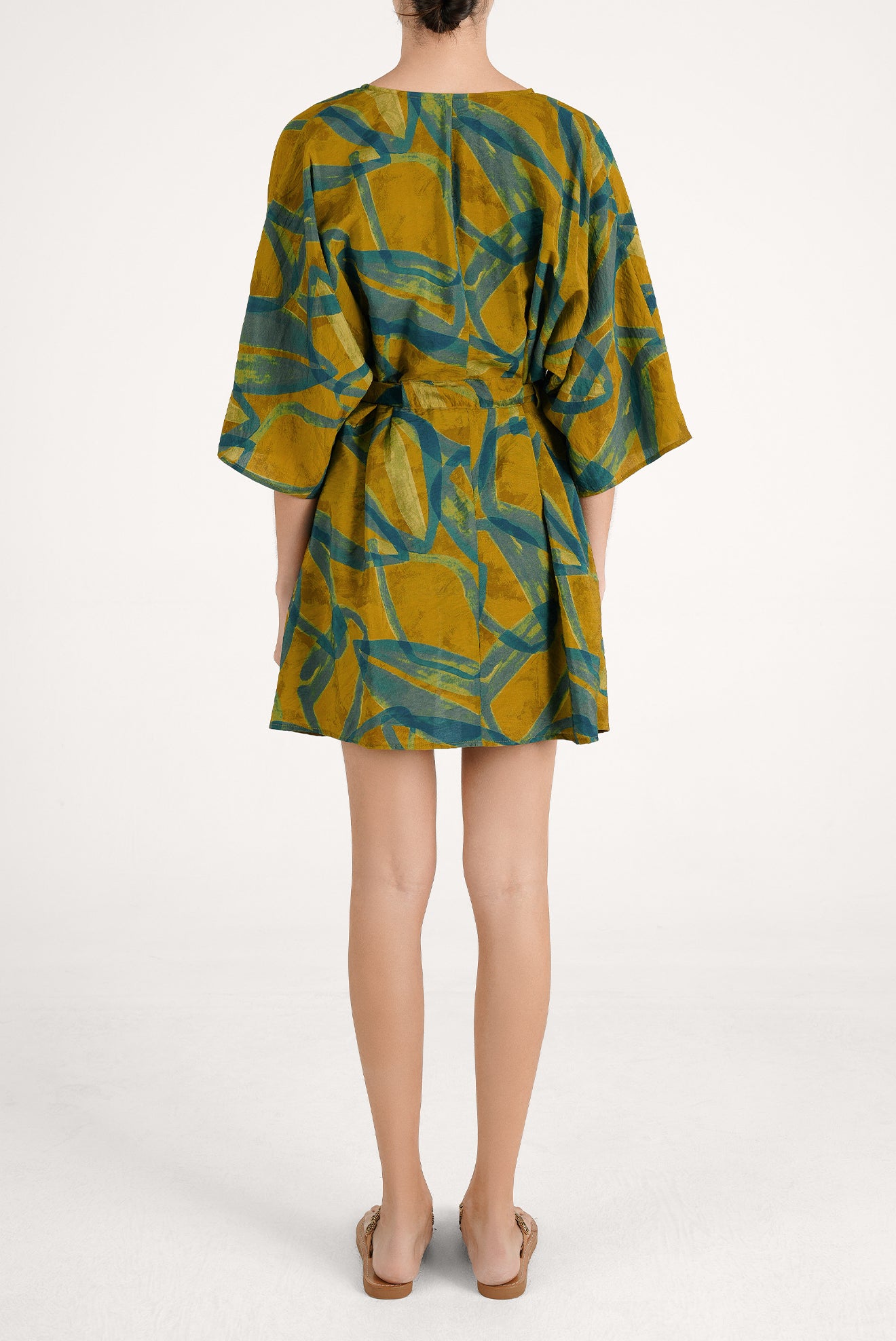 Sabia Cover Up