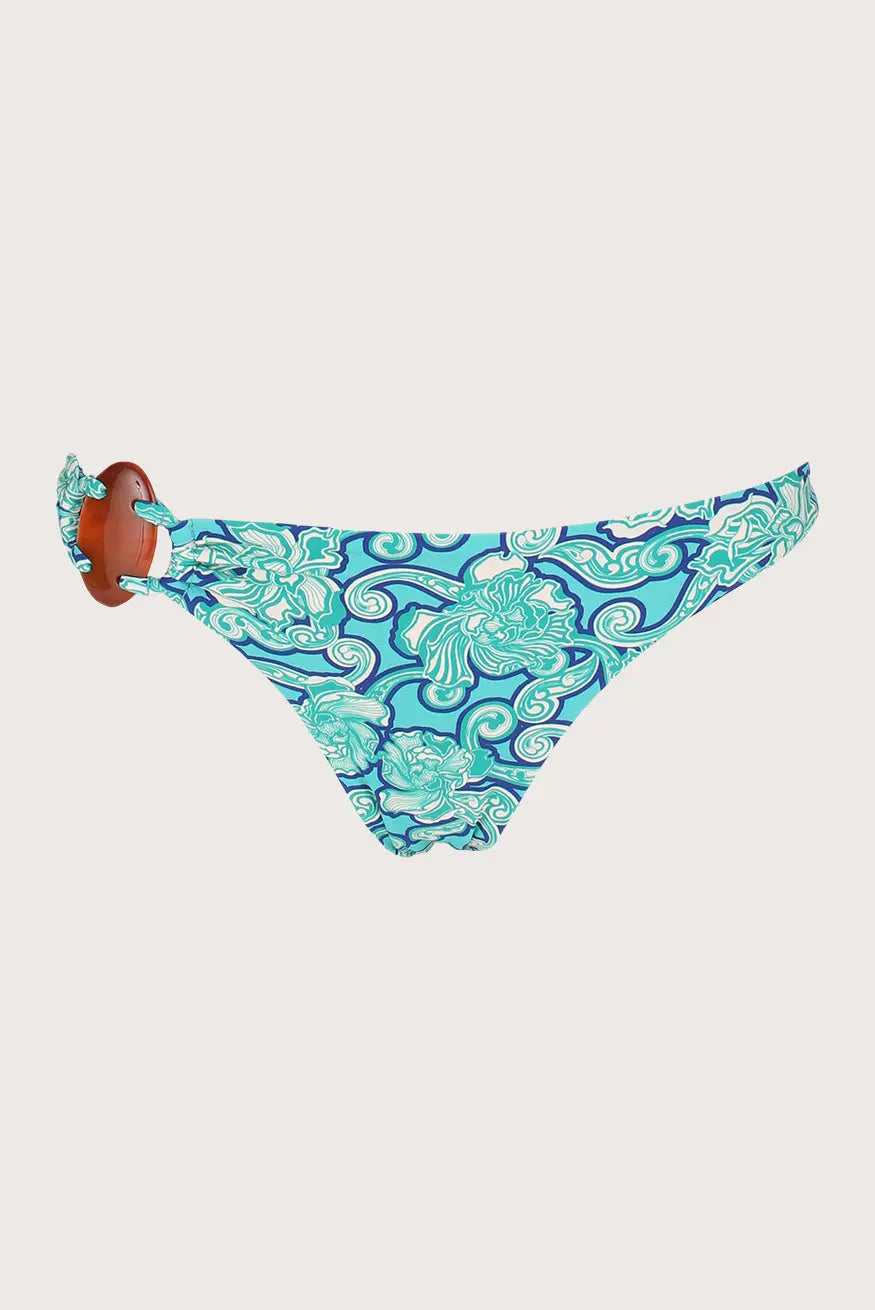 Lucca Swim Brief with Seamless Design and Side Accent | Zingara