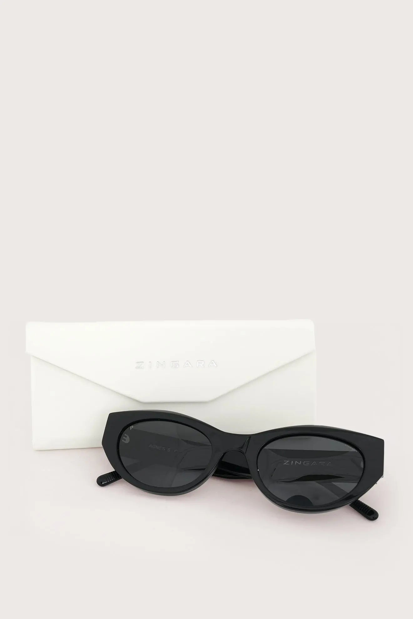Black Cat Eye Glasses - Solid Lenses - Shiny Frame - Zingara